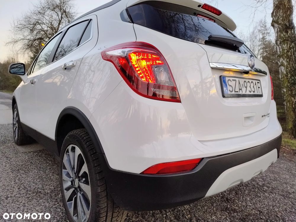 Buick Encore - 11