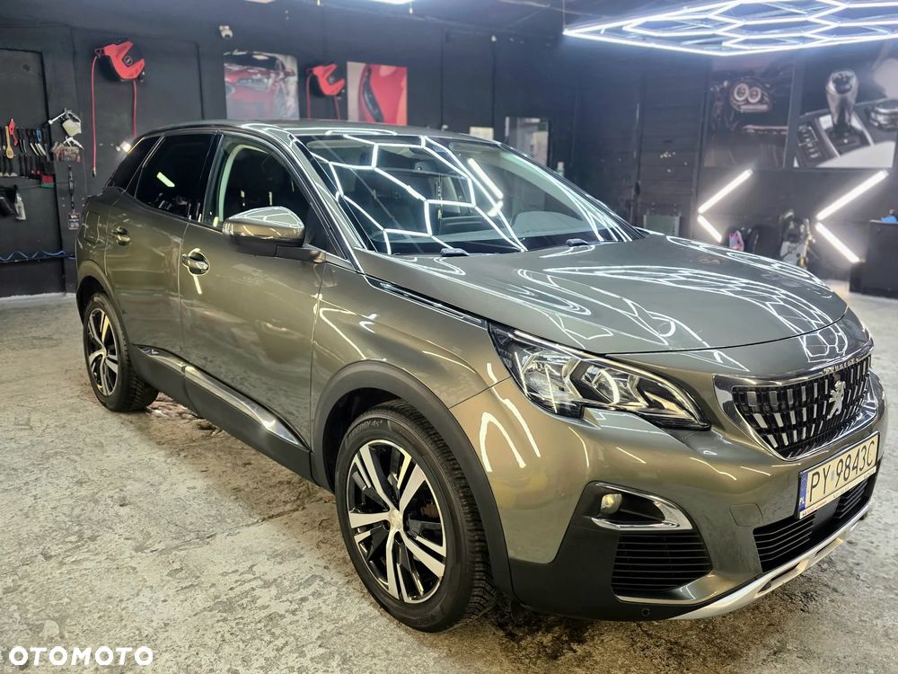 Peugeot 3008 1.6 BlueHDi Active S&S EAT6 - 30
