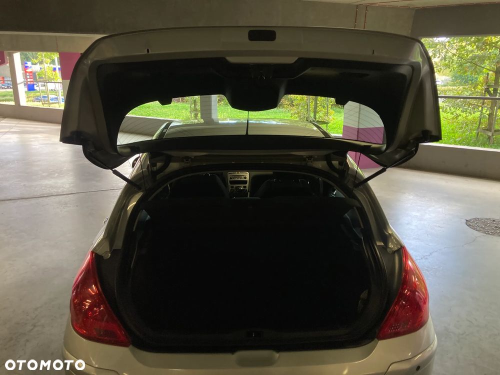 Peugeot 308 - 9