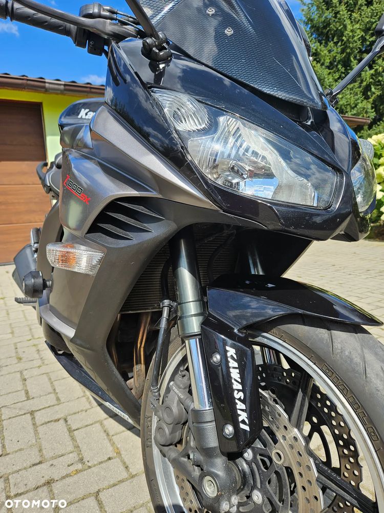 Kawasaki Ninja 1000 SX - 2