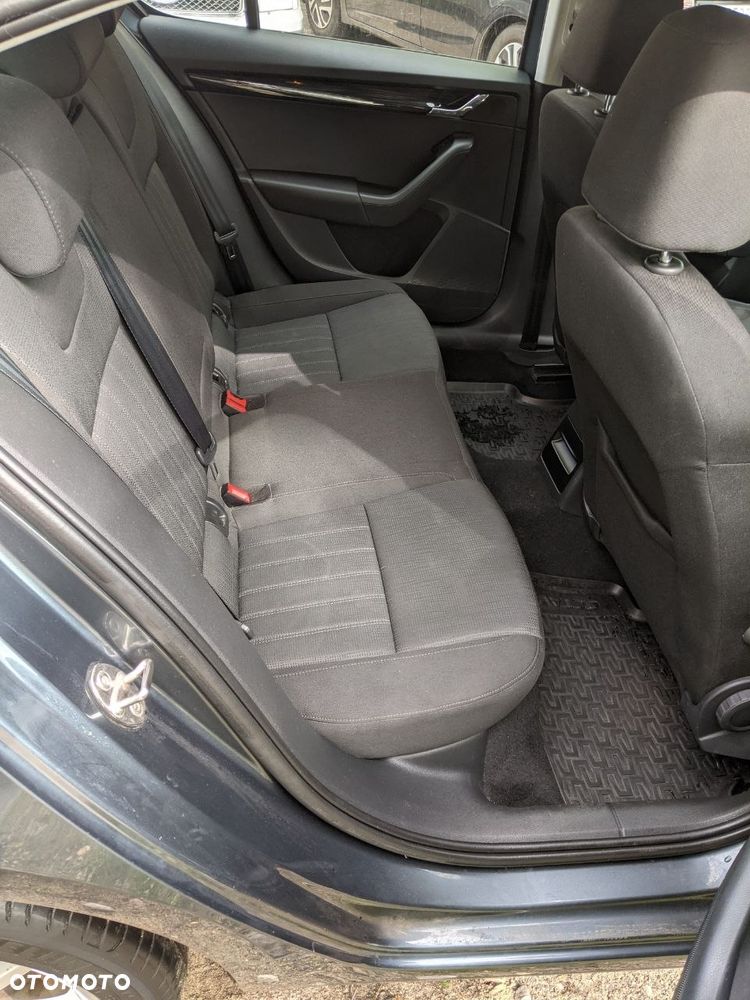 Skoda Octavia 2.0 TDI Ambition DSG EU6 - 9