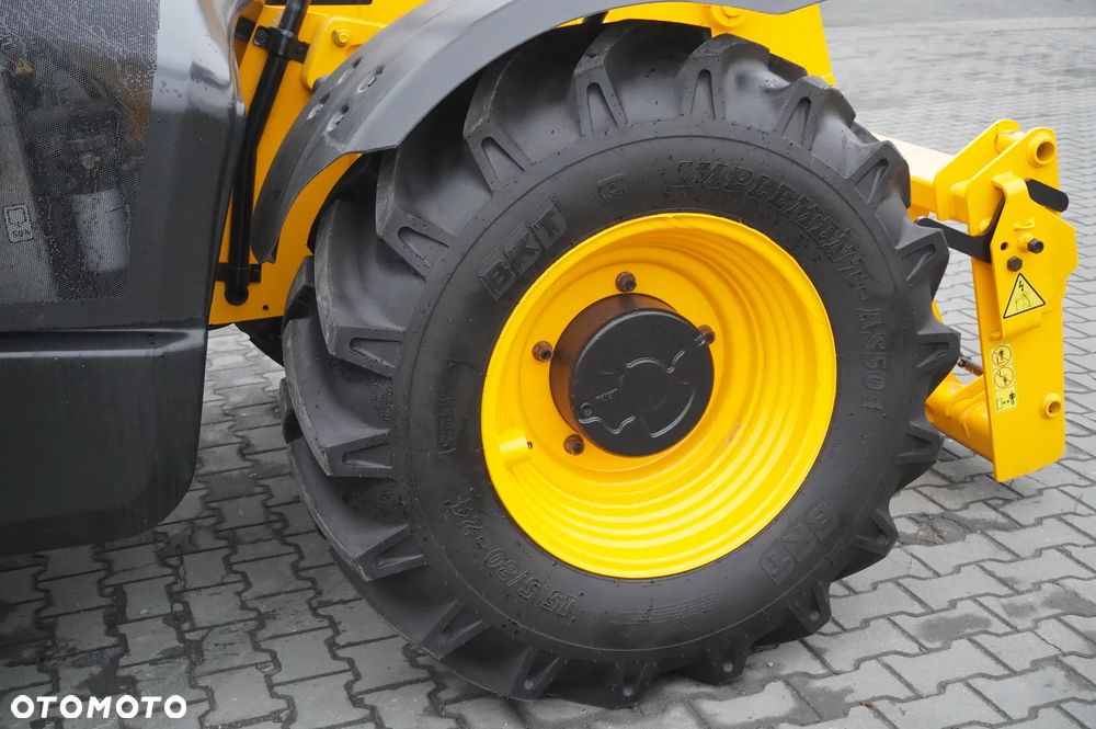 JCB 535-95 / 3,5 t / zasięg 9,5 m / joystick - 23