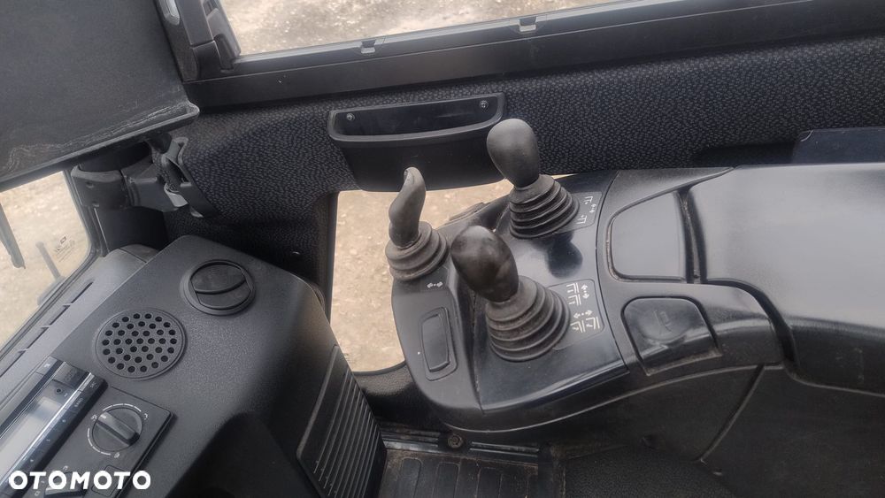 Linde H35T-02 seria 393 - 8