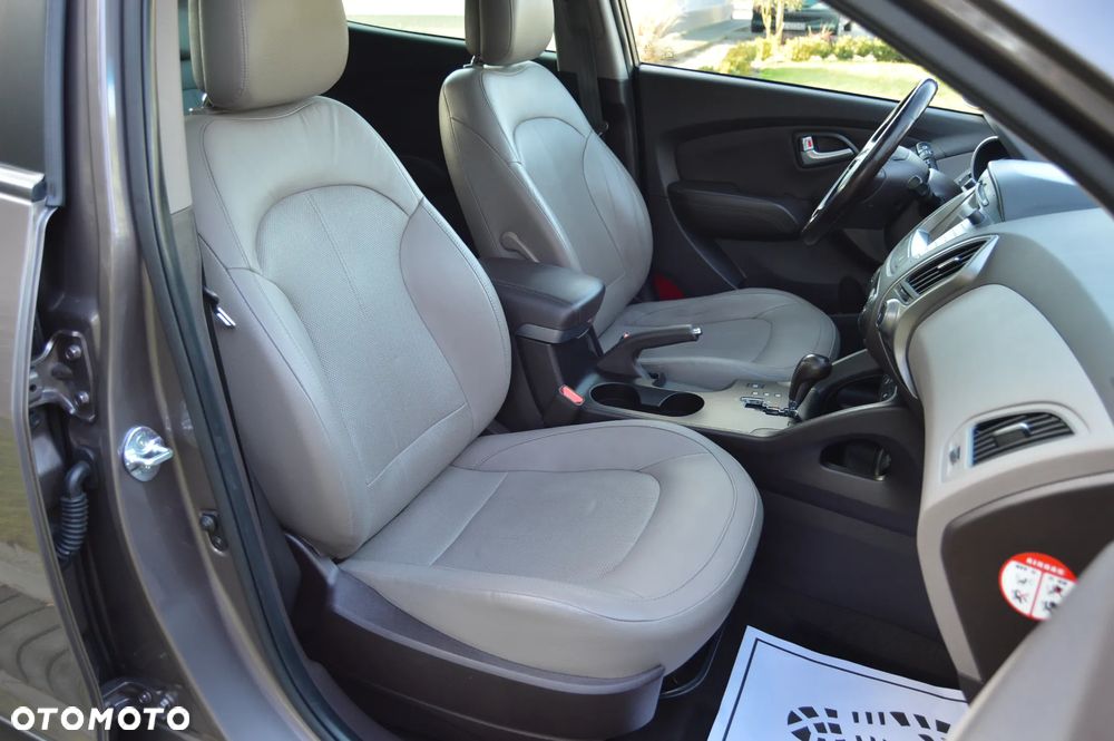 Hyundai ix35 2.0 CRDi 4WD Automatik Premium - 35