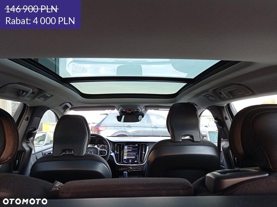 Volvo V60 Cross Country - 32