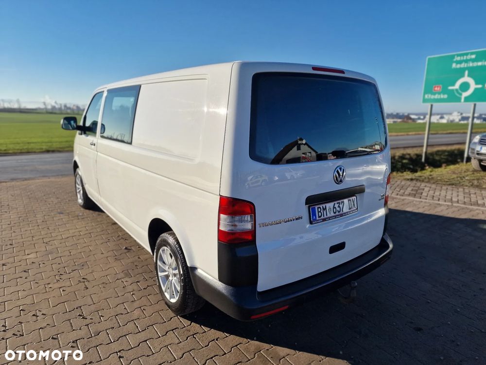 Volkswagen Transporter - 14