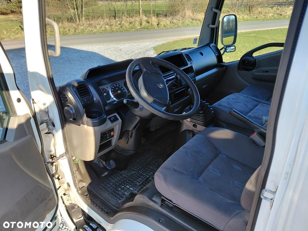 Renault MAXITY / Cabstar / Canter 3.0 DCI - 23