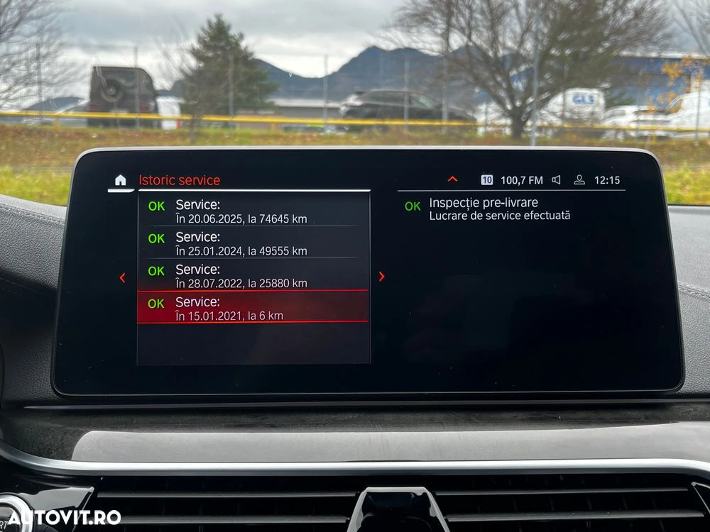 BMW Seria 5 520d xDrive AT MHEV - 28