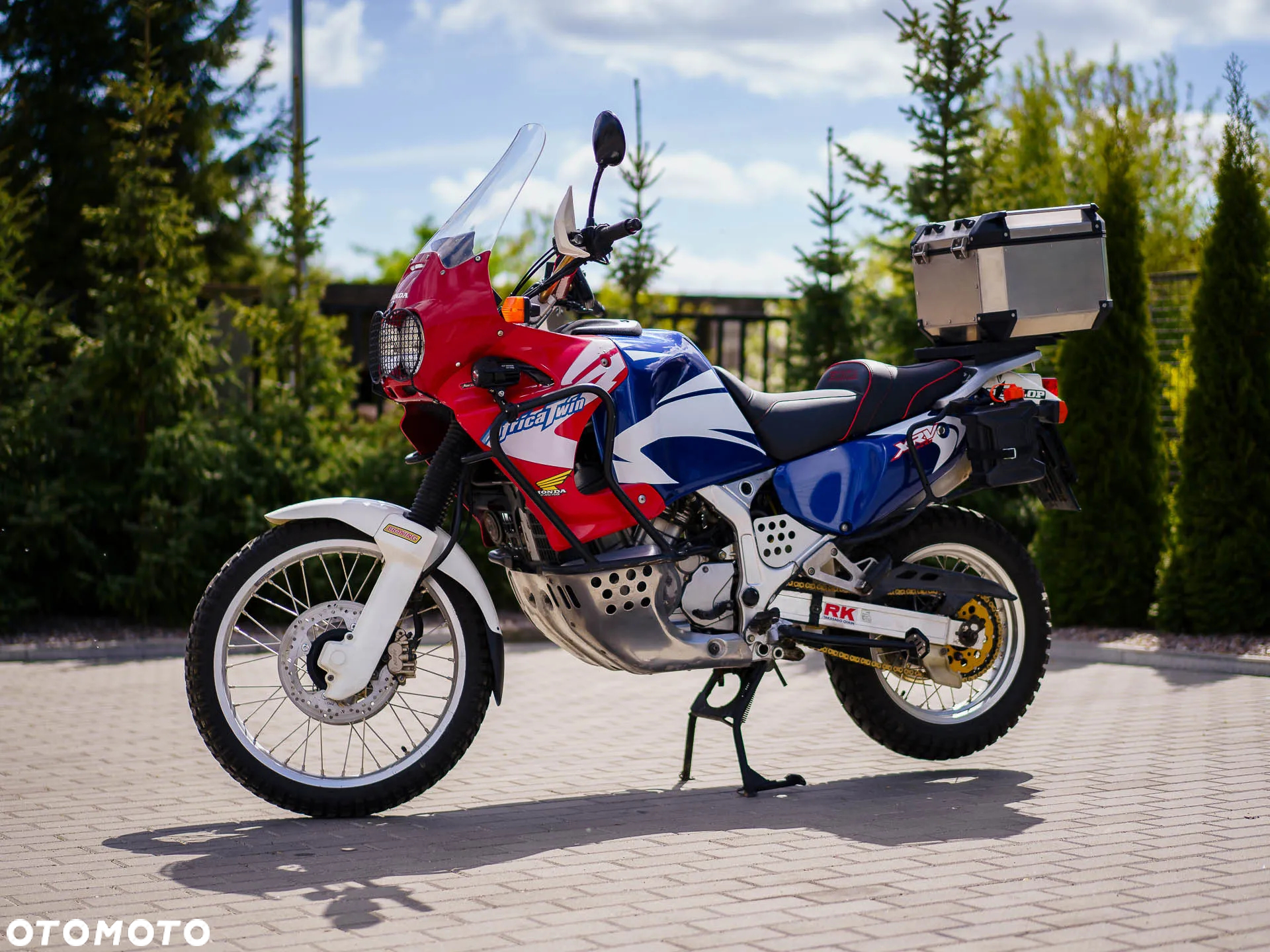 Honda XRV