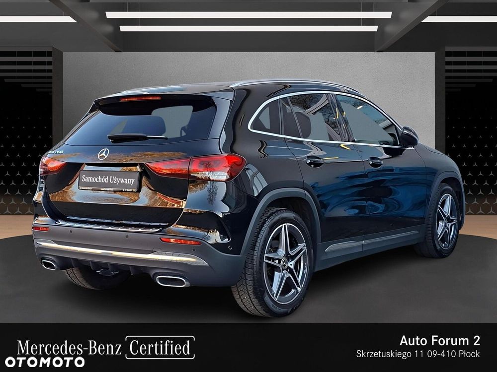 Mercedes-Benz GLA - 5