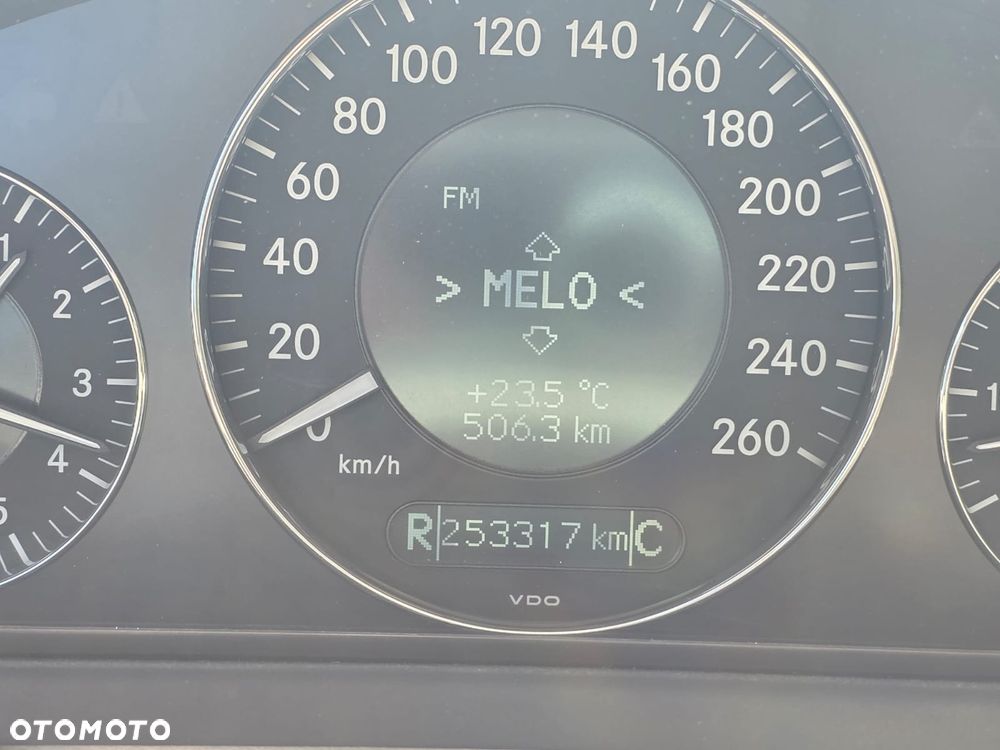 Mercedes-Benz CLK 350 7G-TRONIC Avantgarde - 17
