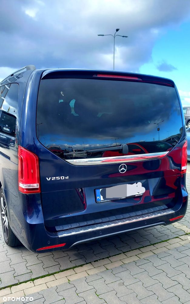 Mercedes-Benz Klasa V 250 d Exclusive 7G-Tronic - 2