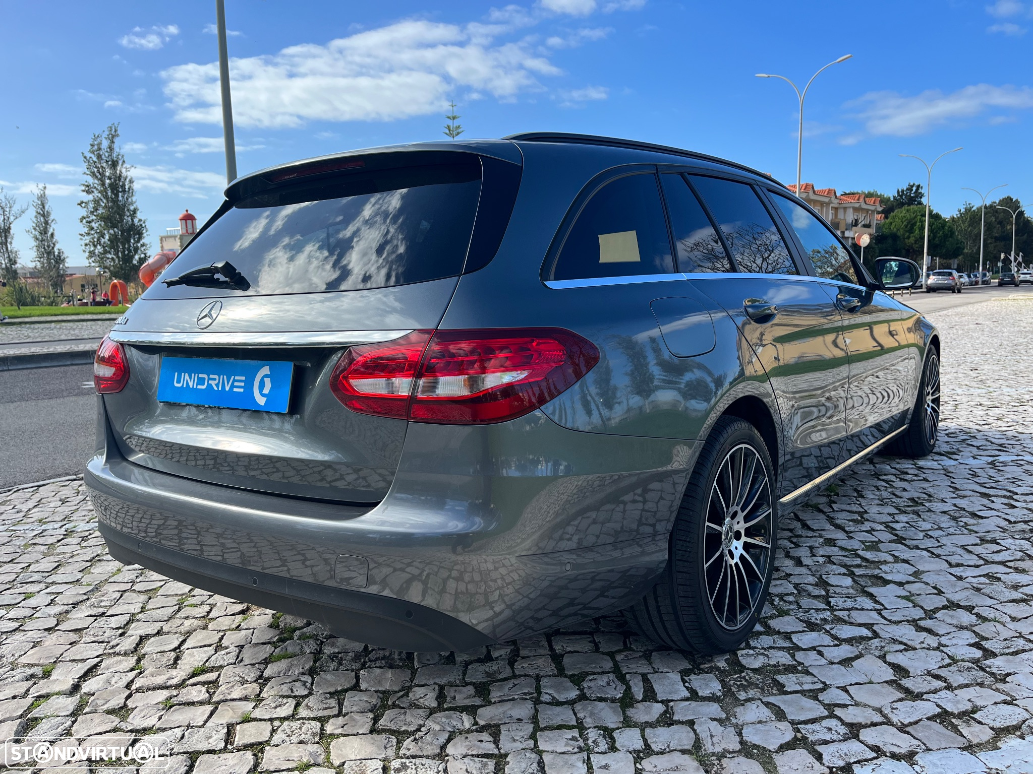 Mercedes-Benz C 180 - 7