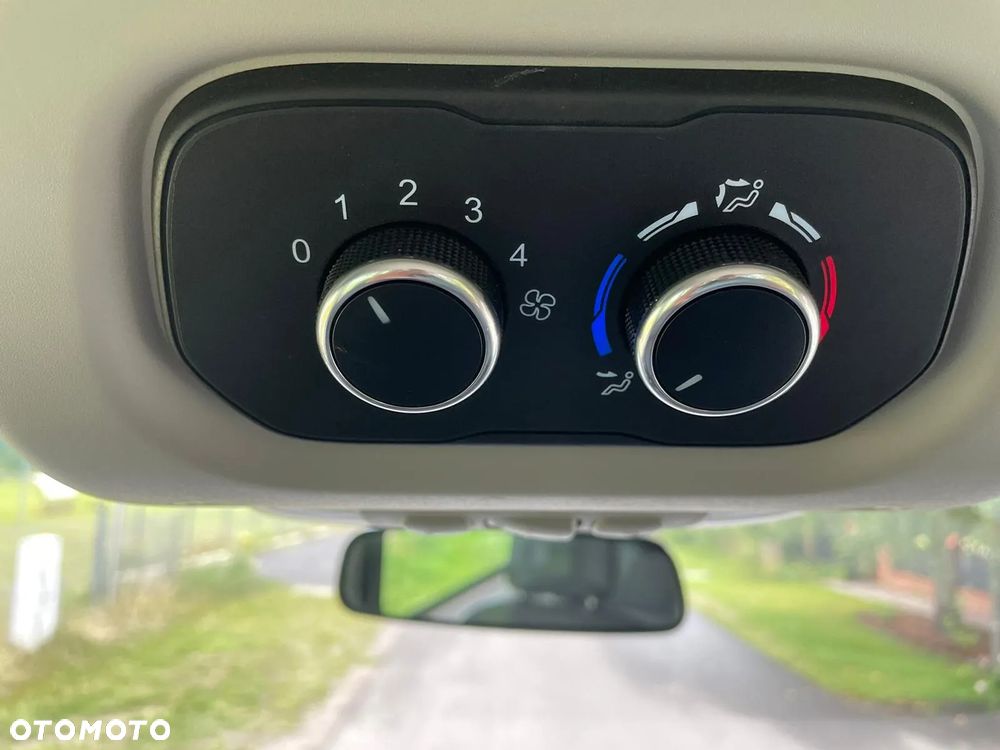Ford Transit - 21