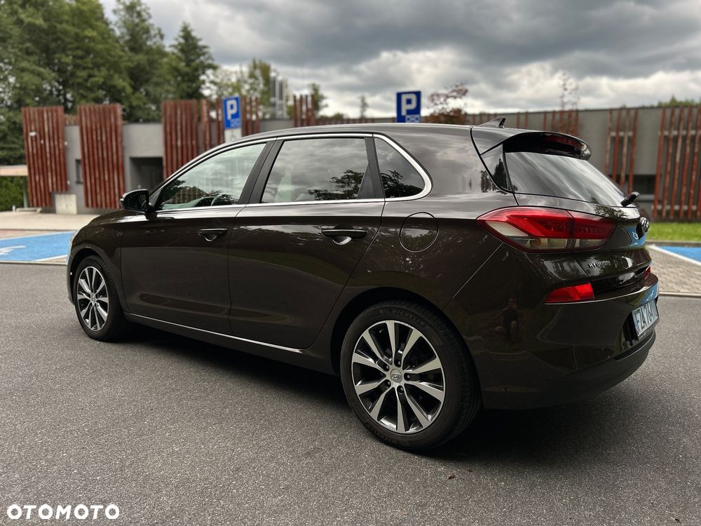 Hyundai i30 1.4 T-GDI Premiere Luxury - 7