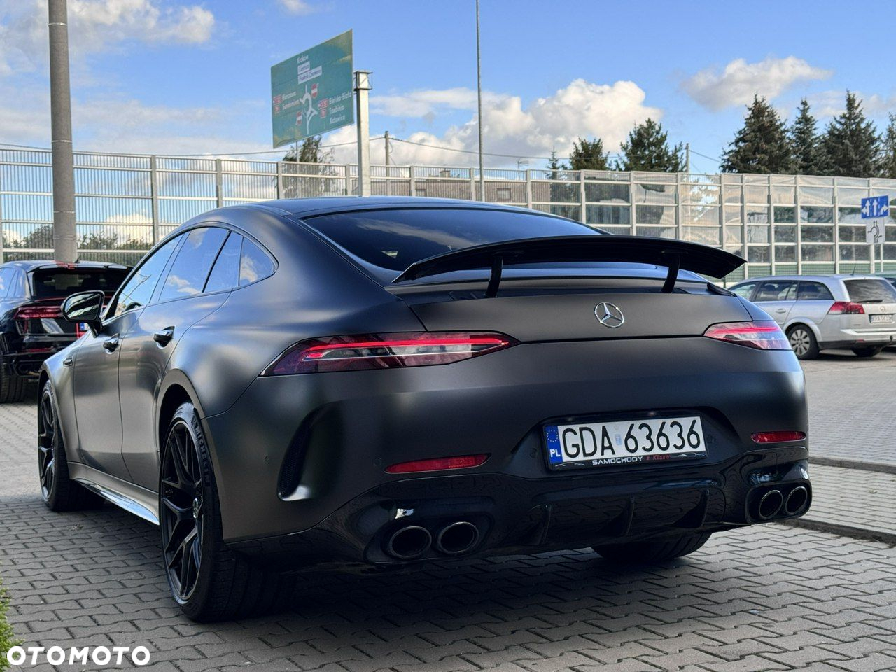 Mercedes-Benz AMG GT - 7