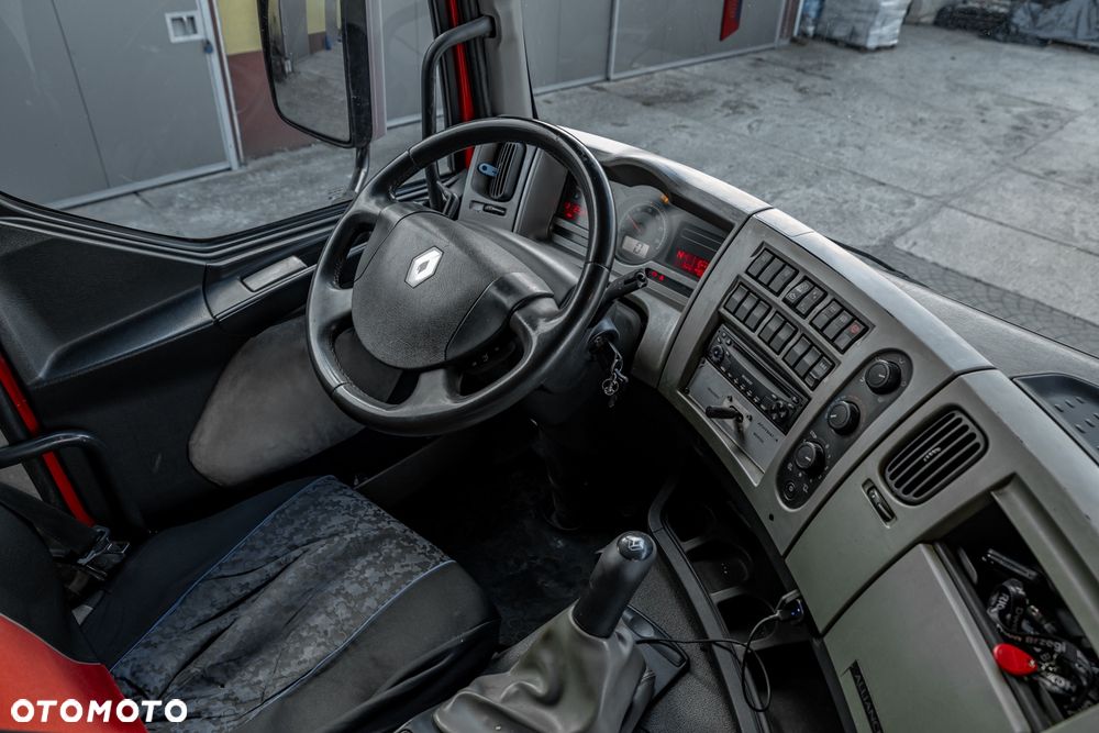 Renault Premium 450 DXI + Ten CATE TCO40 - 33