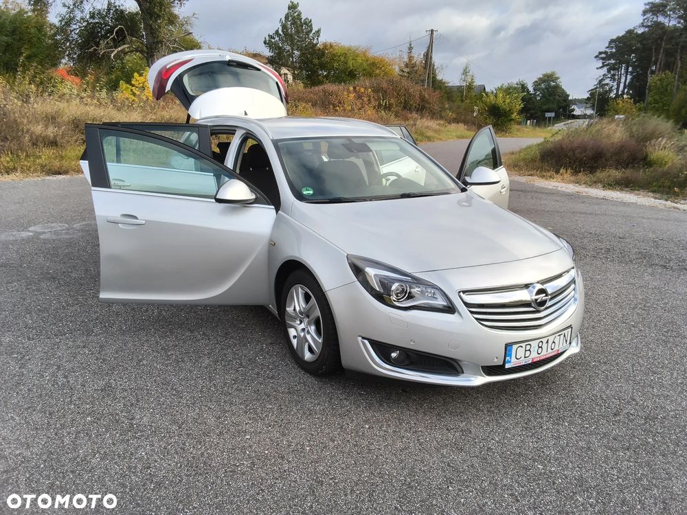 Opel Insignia - 16