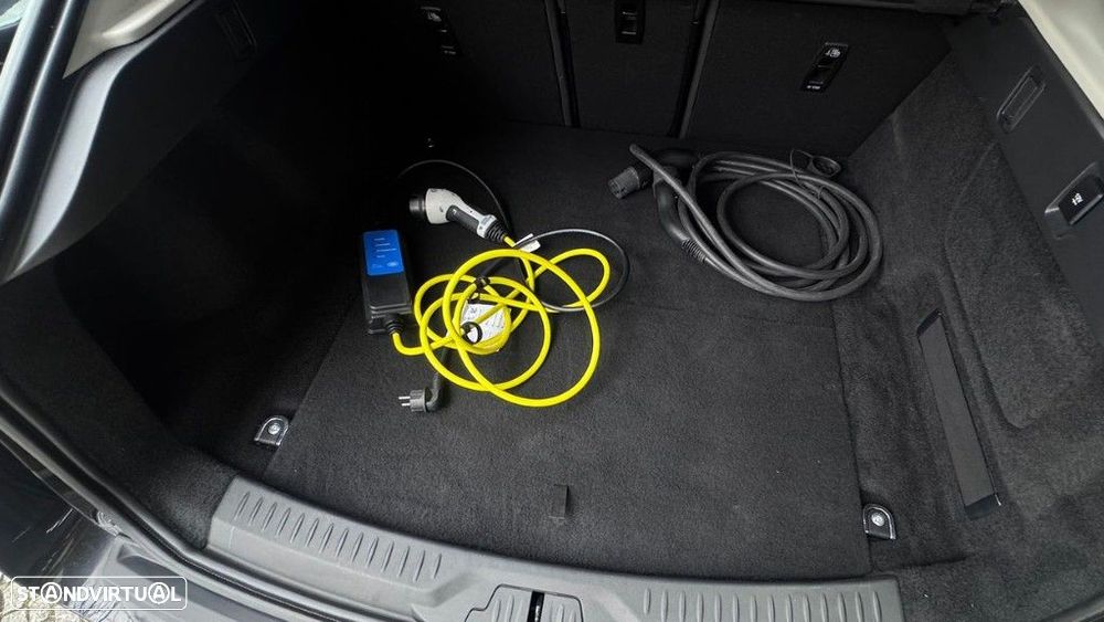 Jaguar I-Pace EV400 AWD SE - 8