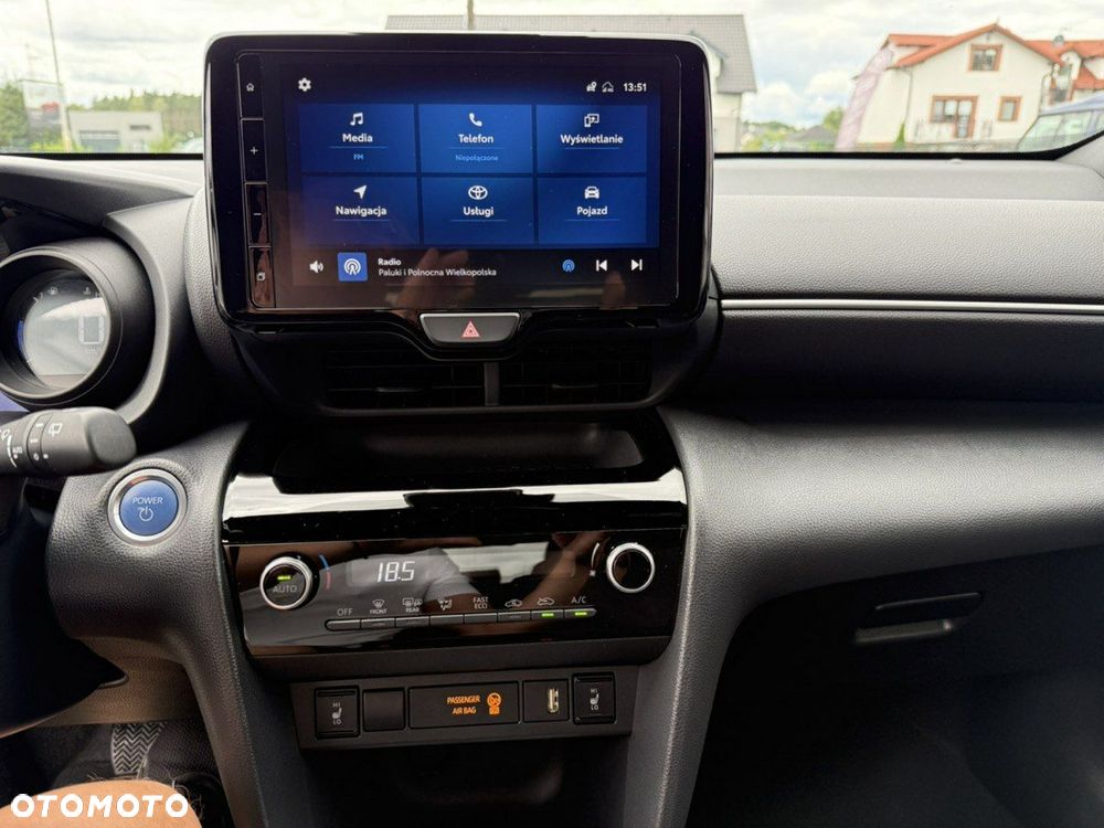 Toyota Yaris Cross - 25