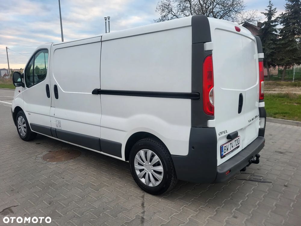 Opel Vivaro - 7