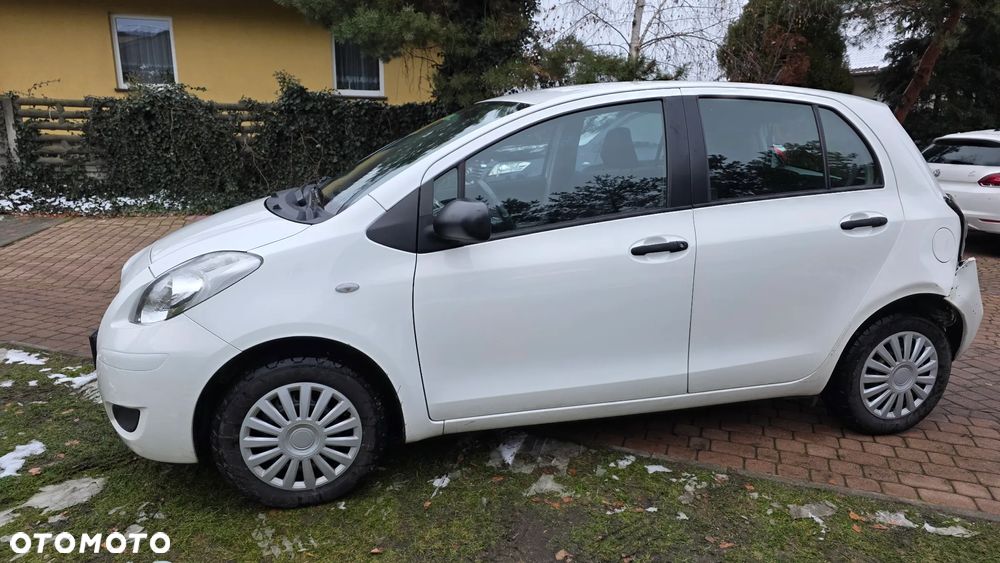 Toyota Yaris 1.0 VVT-i Cool - 6