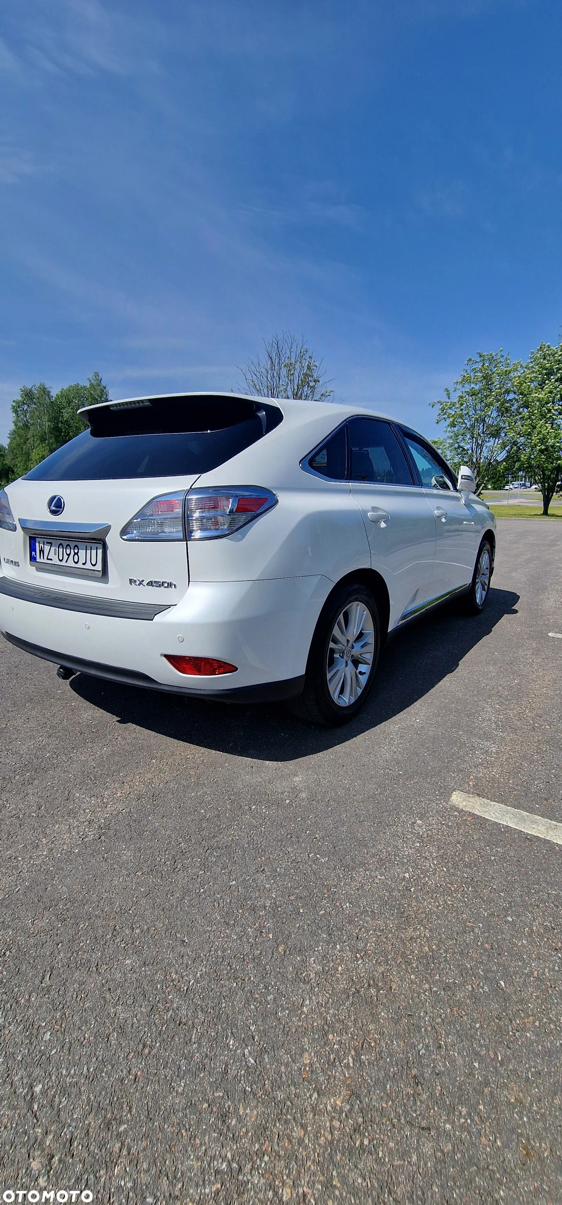 Lexus RX - 8