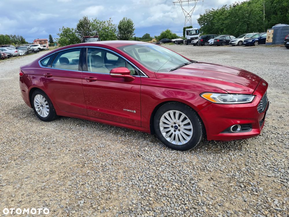 Ford Mondeo 2.0 Hybrid Titanium - 11