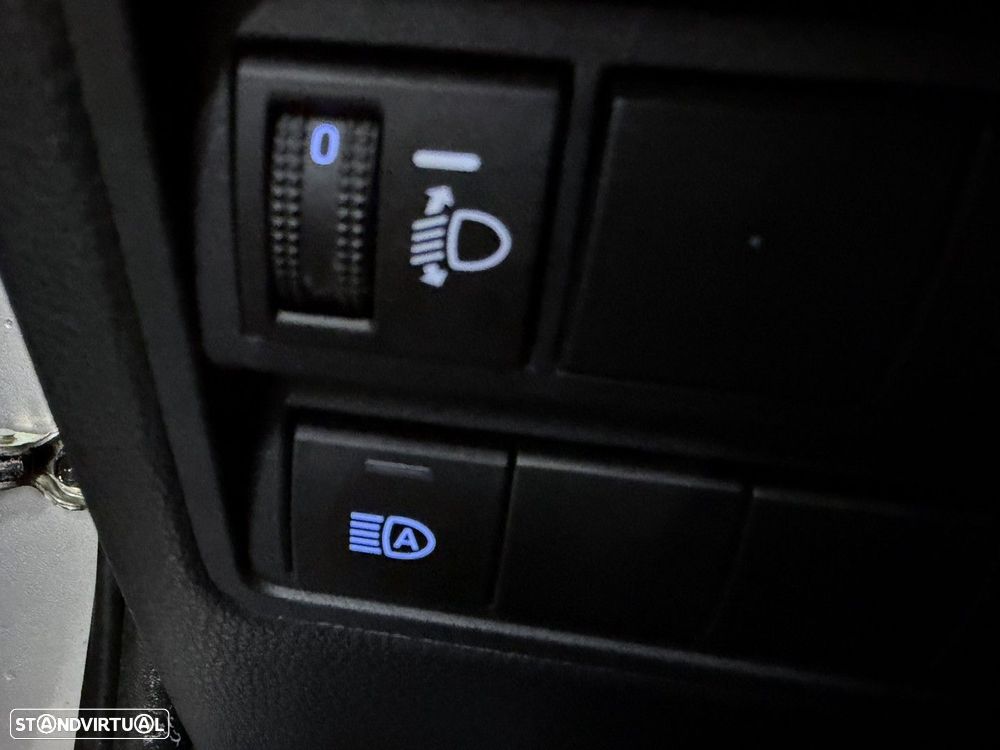 Toyota Yaris Cross 1.5 HDF Comfort Plus - 17