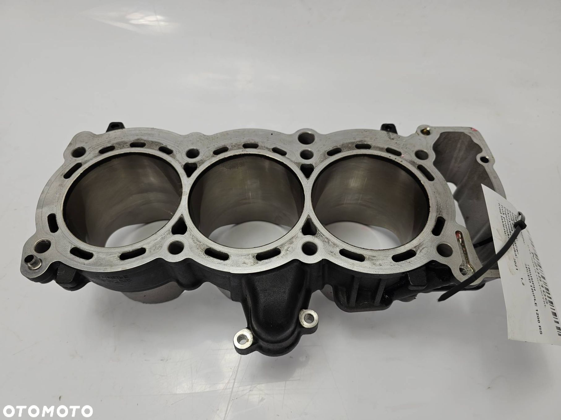 CYLINDER MOTOCYKL TRIUMPH SPEED TRIPLE 1200 RS 1169901 RR - 1