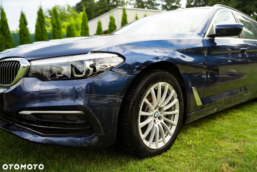 BMW Seria 5 520d Luxury Line - 23