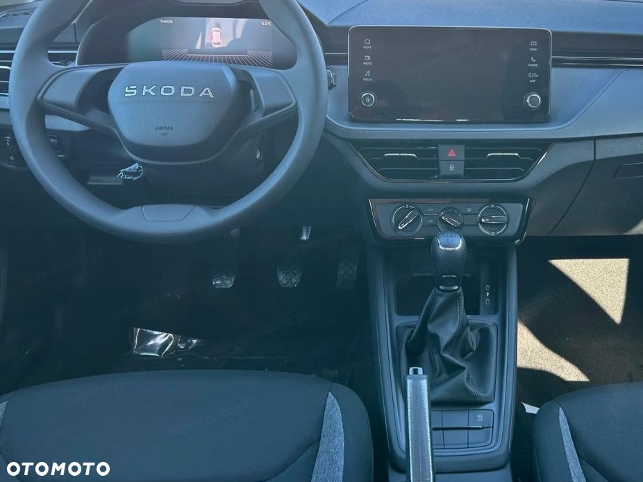 Skoda Kamiq 1.0 TSI Essence - 8