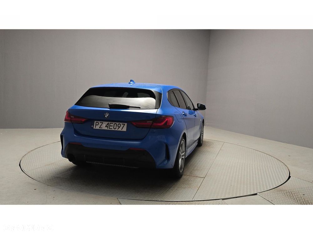 BMW Seria 1 118i - 5