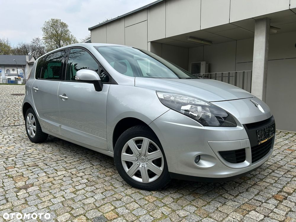 Renault Scenic 1.6 16V 110 Authentique - 3
