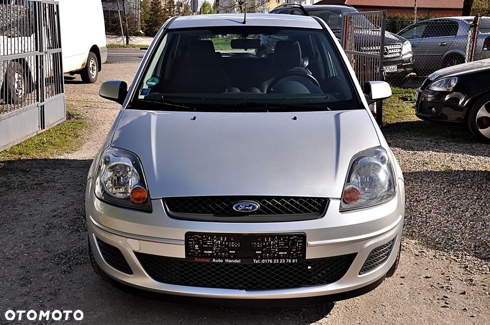 Ford Fiesta 1.3 Style - 12