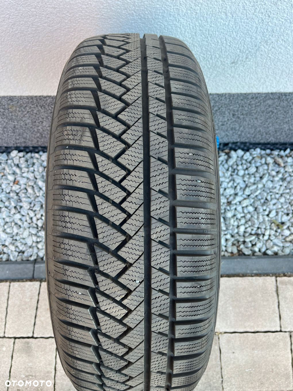 Opona Continental WinterContact TS 850 P 215/65R17 99 H