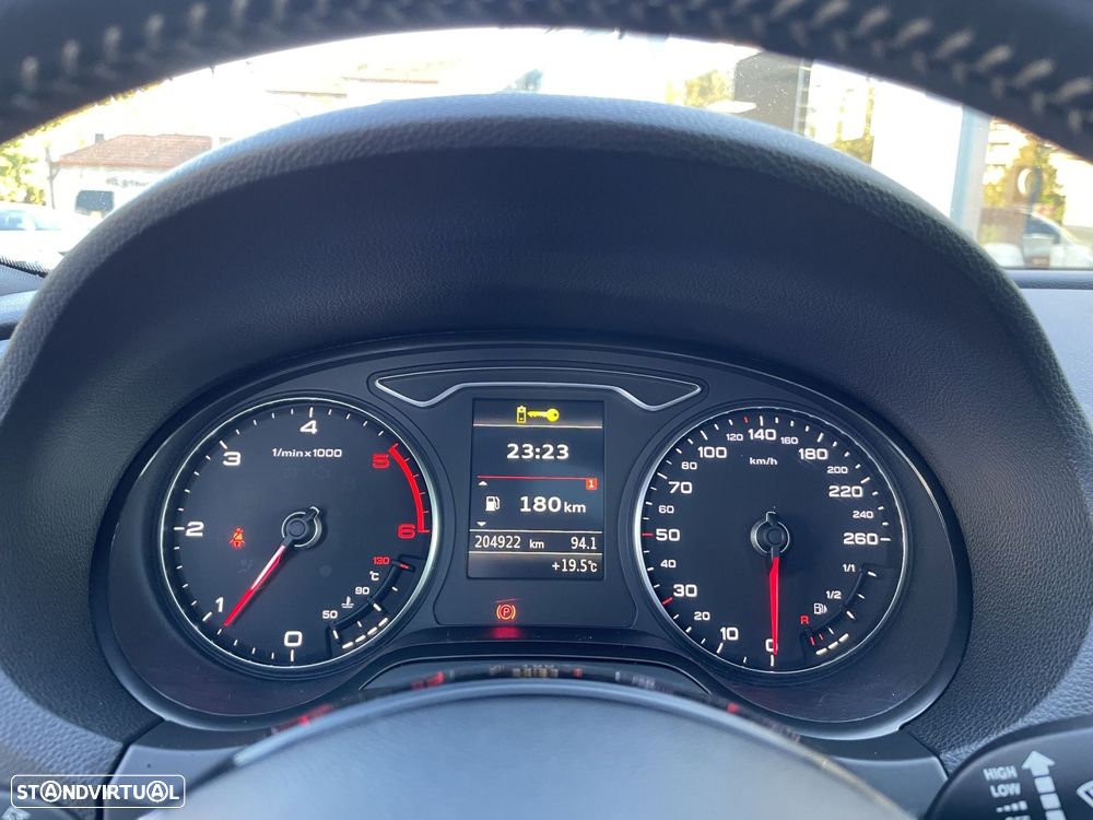 Audi A3 Sportback 2.0 TDI S-line - 18