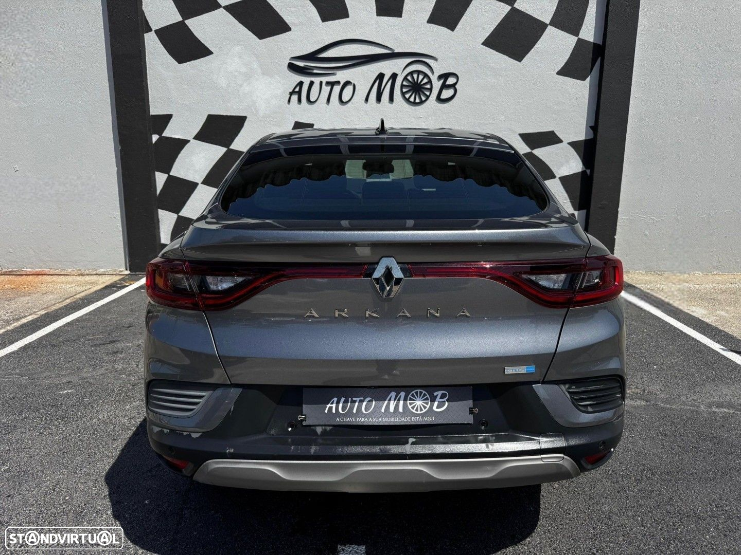 Renault Arkana 1.6 E-Tech Business - 10