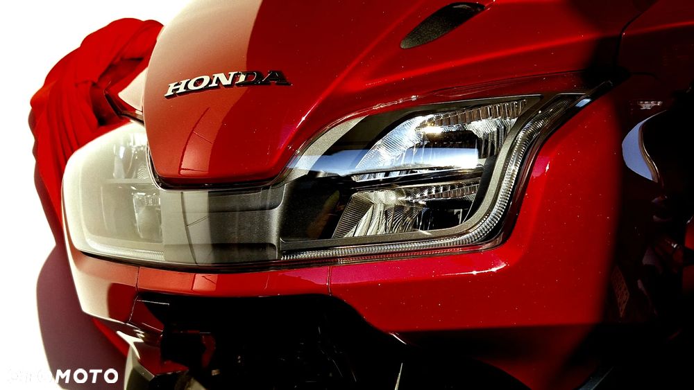 Honda CTX - 15