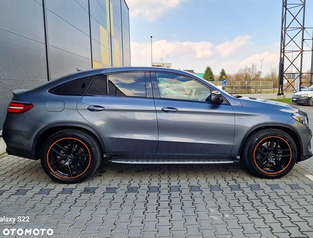 Mercedes-Benz GLE - 5
