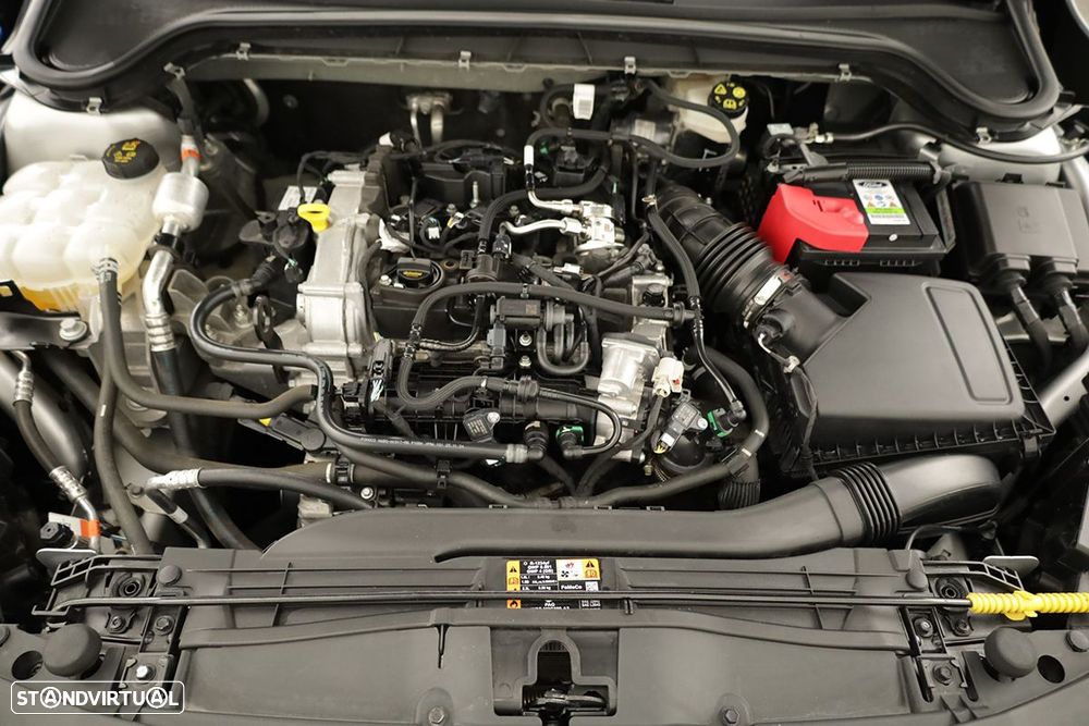 Ford Focus 1.0 EcoBoost MHEV ST-Line - 24