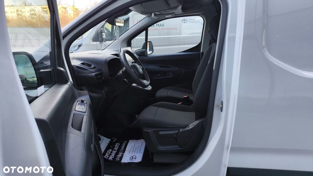 Toyota PROACE CITY - 26