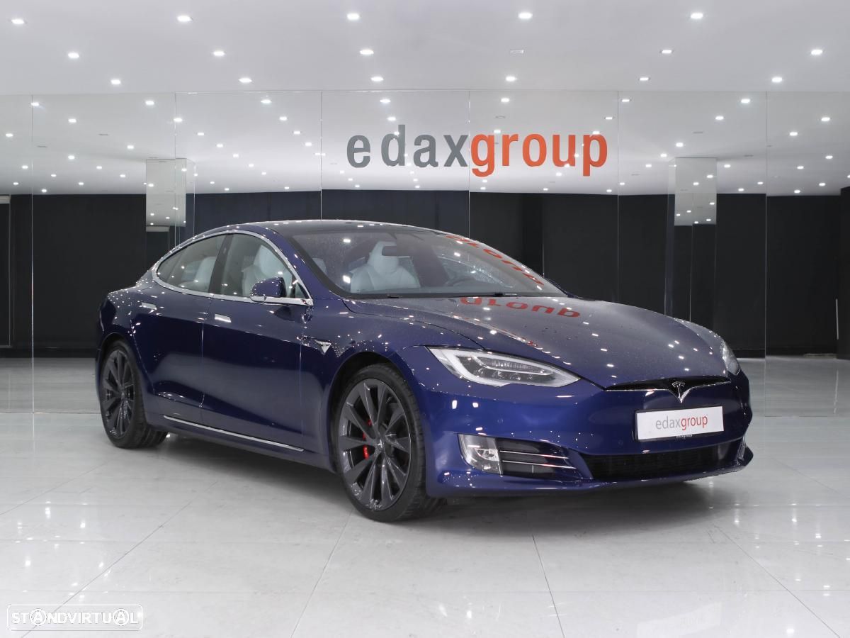 Tesla Model S Ludicrous Performance - 1