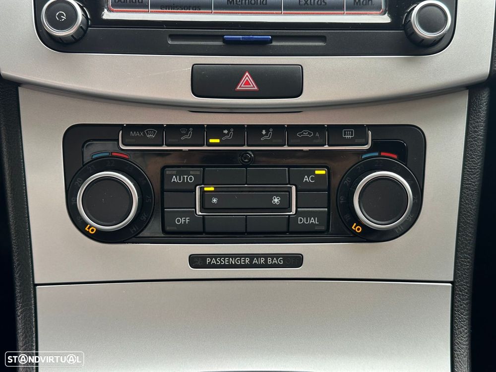 VW Passat CC 2.0 TDi BlueMotion - 12