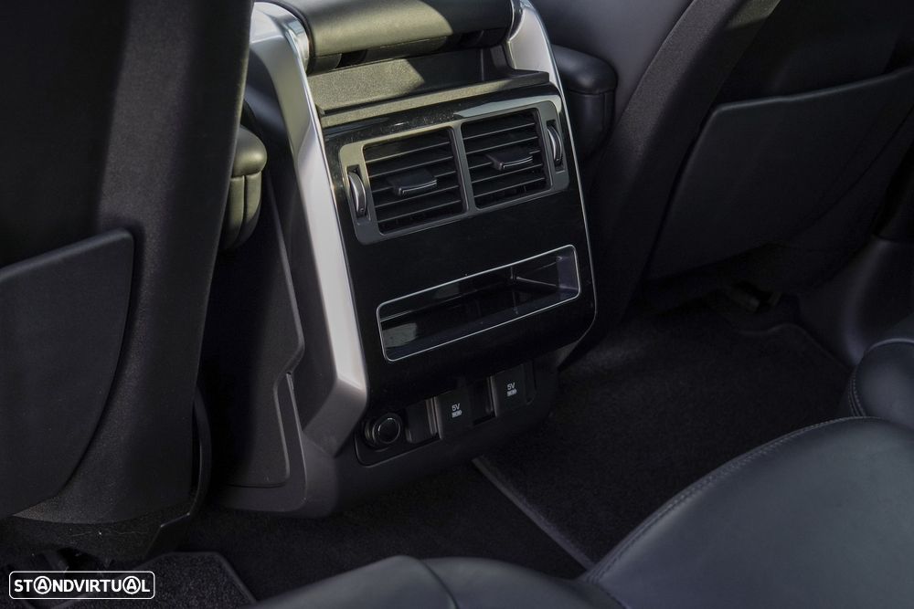 Land Rover Range Rover Sport P400e HSE Dynamic Stealth - 36