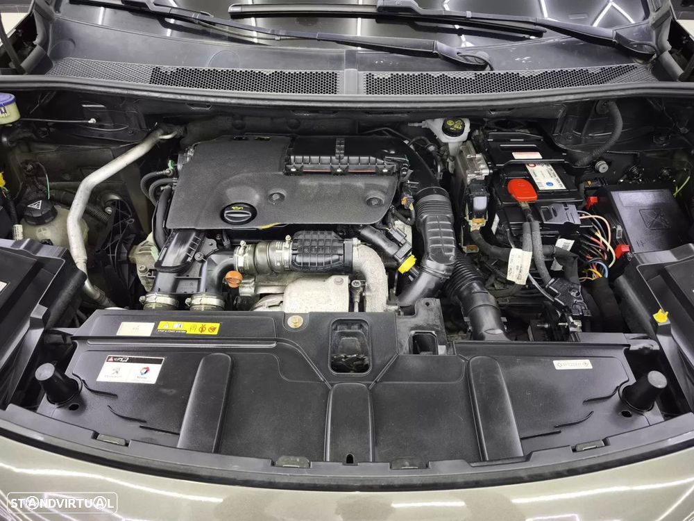 Peugeot 3008 1.6 BlueHDi GT Line — fotografia 8