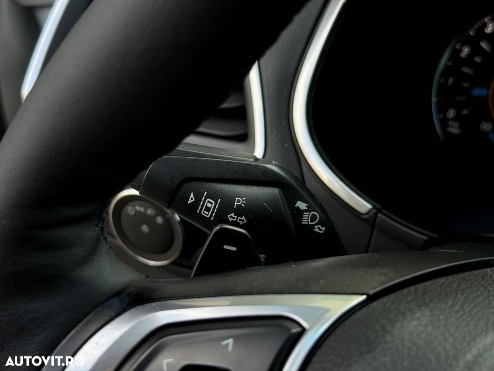 Ford Edge - 21