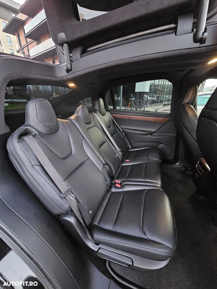 Tesla Model X Long Range - 16