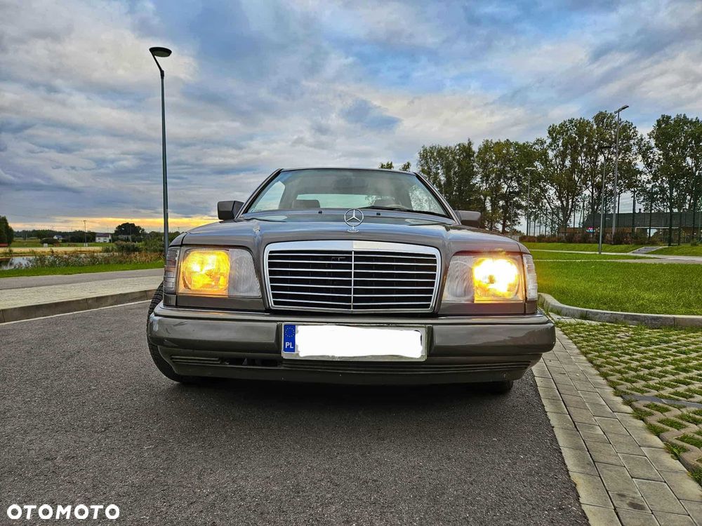 Mercedes-Benz W124 (1984-1993) - 4