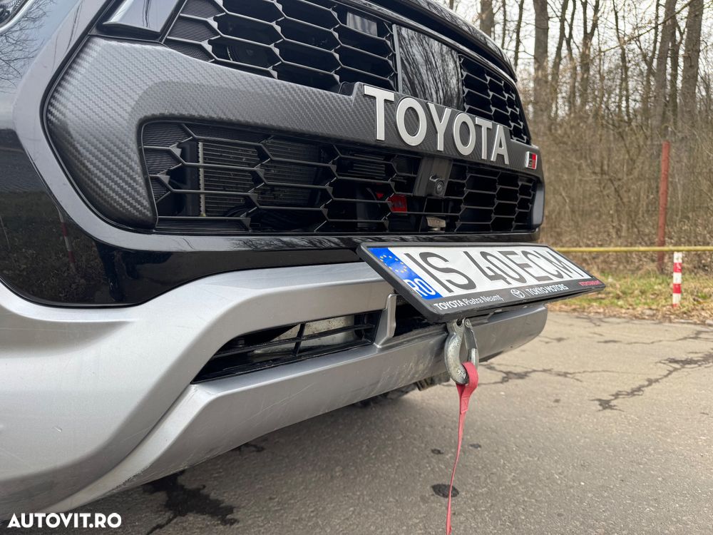 Toyota Hilux 2.8D 204CP 4x4 Double Cab AT GR Sport - 6